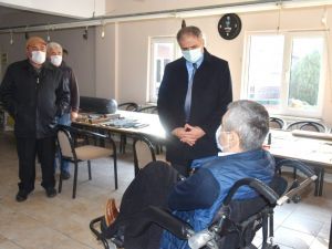 Bozkurt ve ekibi engellilerle buluştu