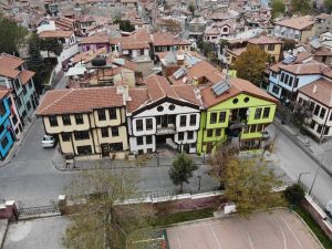 Afyonkarahisar’ın eşsiz güzelliğe sahip tarihi konakları