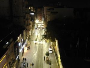 56 saatlik sokağa çıkma kısıtlaması başladı