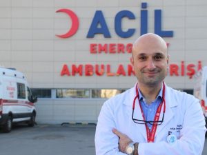 Bilim Kurulu Üyesi Kayıpmaz: “Aşılar ülkemize gelir gelmez bu aşıları olacağım”