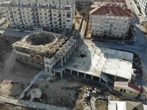 Ribat Camisi ve Kur’an Kursu inşaatı yardım bekliyor
