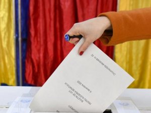 Romanya’da seçimin galibi sosyal demokratlar oldu