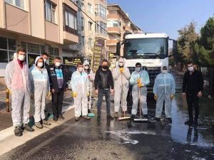 Özel ekipler Süleymanpaşa’yı karış karış dezenfekte ediyor