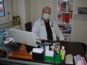 Bigadiç’in sevilen doktoru İbrahim Ergin, 40 yılı geride bıraktı