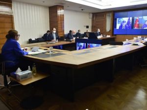 Bakan Pekcan, AB Ticaret Komiseri Dombrovskis ile görüştü