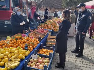 Çavdarhisar pazarında Korona virüs denetimi