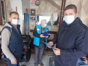 Şuhut’ta berber ve kuaförlere korona virüs denetimi