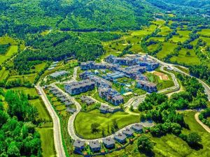 Pandemide sağlıklı tatilin adresi Narven Termal Kasaba