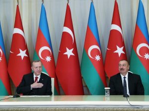 Cumhurbaşkanı Erdoğan: “44 günlük bir savaş sonrasında ortaya çıkan netice Azerbaycan’daki kardeşlerimizi nasıl sevindirdiyse Türkiye’deki kardeşlerini de sevindirmiştir”