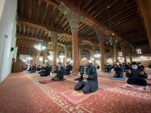 Afyonkarahisar’da da eller ‘yağmur’ için duaya kalktı