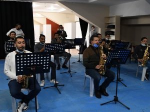 Kuşadası Belediye bandosu ile kent orkestrasına yeni stüdyo