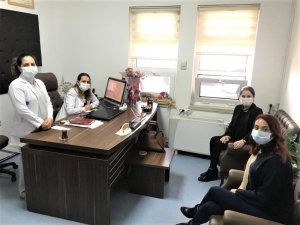 ‘AK Kadınlar’dan sağlık çalışanlarına destek