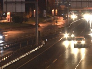 İstanbul’da sokağa çıkma kısıtlaması sona erdi, yollarda hareketlilik başladı