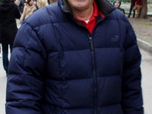 Dr. Ümit Işıldak: "Aşı uygulaması için mevcut aile sağlığı merkezlerini kullanmak yerine aşı merkezleri oluşturulmalı"