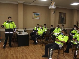 Manisa’da polise iletişim eğitimi