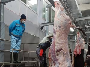 Müdür Özçalık: “Amacımız vatandaşlarımızın sağlıklı ve güvenilir et tüketmeleri”