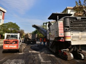 Tuzla’da 2020 yılında 25 bin 880 ton asfalt serildi