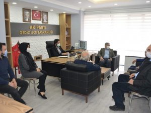 Ak Parti Koordinatörleri Gediz’i ziyaret etti