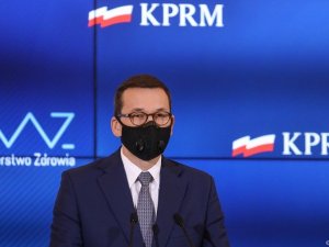 Polonya toplu aşılamaya Ocak’ta başlıyor