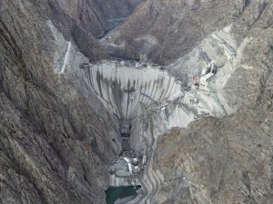Dar vadinin gizli hazinesi Yusufeli Barajı’nda son 15 metre kaldı