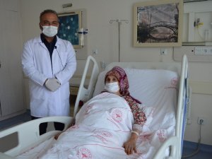 Baş ağrısı şikayetiyle gitti, beyninde 4.5 santim tümör çıktı