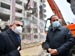 Başkan Çalık: “Beylikdüzü geleceğe güvenle ve umutla bakacak”