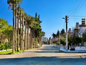Didim’de yol yapım çalışmaları devam ediyor