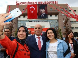 Keçiören Belediyesinden bin öğrenciye çevrim içi eğitim