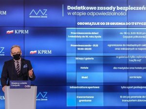 Polonya’da 17 Ocak’a kadar ulusal karantina ilan edildi