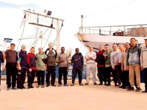 Libya’da Hafter güçlerinin 108 gündür alıkoyduğu 18 balıkçı serbest bırakıldı