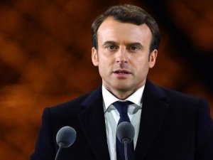 Macron’dan Covid-19 aşılarının patentlerinin kaldırılmasına destek