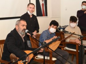 Başkent’te Yavuz Bingöl eşliğinde türkü sesleri yükseldi