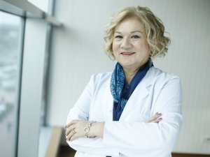 Uzman doktor merak edilen Covid-19 aşılarını anlattı