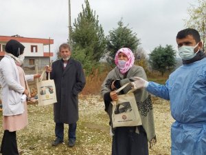 Silvan’da karantinada olan vatandaşlar düzenli olarak ziyaret ediliyor