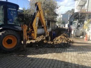 Aydın’ın altyapısı Büyükşehir’in çalışmalarıyla yenileniyor