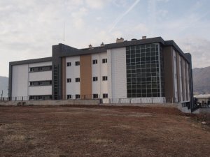 Sason Devlet Hastanesi hasta kabulüne başladı