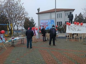 İlçe merkezine yerli ürün tanıtan sergi açtılar