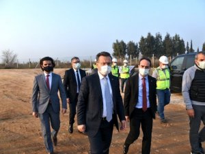 Vali Aksoy, Aydın Şehir Hastanesi yerleşim alanında incelemelerde bulundu