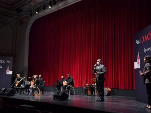 Beyoğlu Belediyesinden sağlık çalışanlarına ‘Acil Müzik’ konserleri