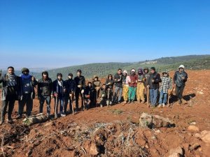 Afyonkarahisar’ın dağları Diyarbakırlı işçilerin emekleri ile yeşillenecek