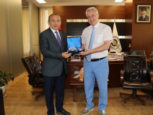 Manisa TSO ve Ranepa Üniversitesi iş birliğine Kremlin’den ödül