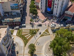 Kusadası’ nda trafik sakinleştirme projesi devam ediyor