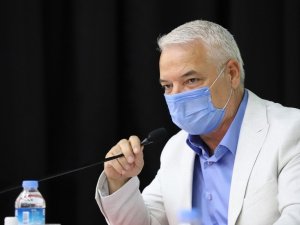 Saruhanlı Belediyesinden işyeri kapanan esnaflara 500 TL nakit yardımı