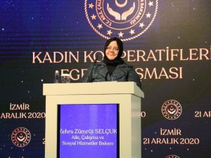 Bakan Selçuk: “Kadınlarımız toplumun akciğeri”