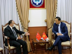 Kırgızistan Dışişleri Bakanı Kazakbayev, Büyükelçi Fırat’ı kabul etti