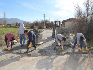 Çameli’de üst yapı çalışmaları devam ediyor
