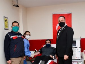 Dr. Aykan Çelikel: “Covid-19’a karşı İmmun aferez plazma bağışı farkındalığı artmalı”