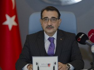 Bakan Dönmez: "Üretilecek lityum, yerli aracımızın bataryasında da kullanılacak kaliteye sahip olacak”