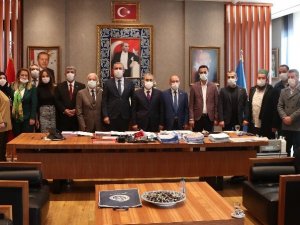 Kütahya Belediyesi’nde en düşük işçi maaşı 3 bin 200 TL