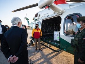 Şili 10 bin doz Pfizer aşısı teslim aldı